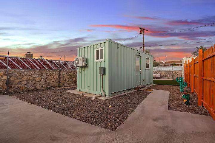Haven 20ft container build