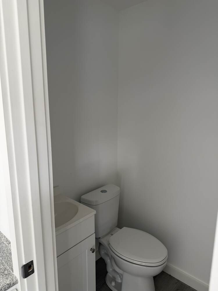 Duplex — 2 Units 2